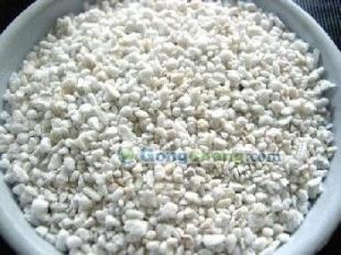 專業供應珍珠巖產品 大量批發膨脹珍珠巖與珍珠巖保溫磚，助力建筑建材行業